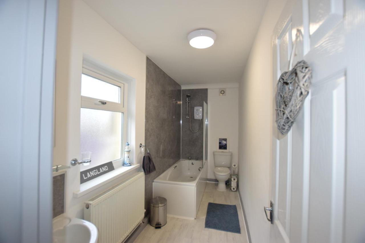 1 Bedroom Holiday Let In The Heart Of West Wales 카마던 외부 사진